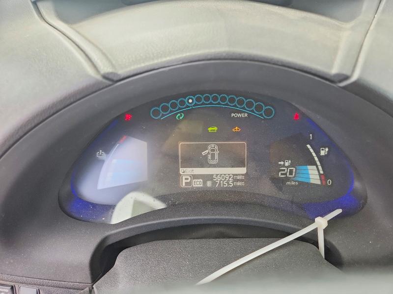 2015 Nissan Leaf VIN 1N4AZ0CP4FC334824 COPART salvage auction — FRONT END, Co - Public - Salvage Title, sold $275 on 2026-07-28 (photo 9)