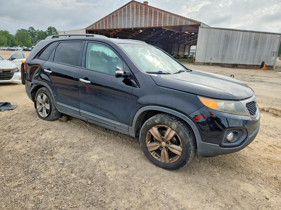 2013 Kia Sorento VIN 5XYKU3A24DG317987 COPART salvage auction — REAR END, La - Cert Of Title-Salvage, sold $1,300 on 2026-07-14 (photo 4)