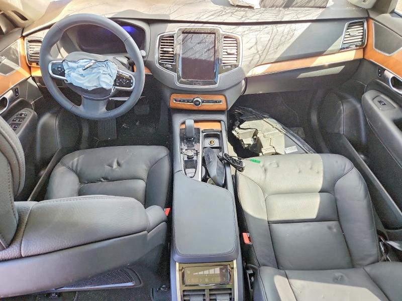 2024 Volvo Xc90 VIN YV4L12PE0R1229807 COPART salvage auction — ENGINE BURN, Ok - Cert Of Title-Salvage, sold $10,000 on 2026-07-28 (photo 8)