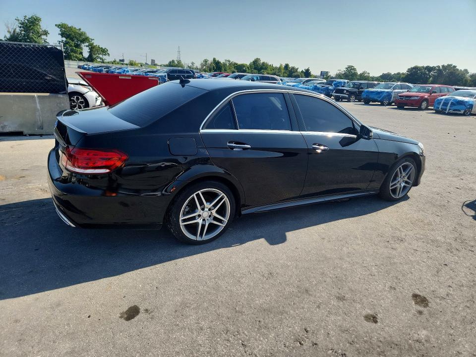 2015 Mercedes-benz E-klasse VIN WDDHF6FB3FB117118 COPART salvage auction — MINOR DENT/SCRATCHES, Fl - Certificate Of Title, sold $2,600 on 2026-07-21 (photo 3)