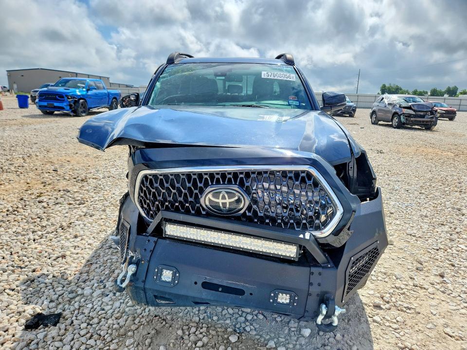 2019 Toyota Tacoma VIN 5TFCZ5ANXKX206995 COPART salvage auction — FRONT END, Tx - Salvage Vehicle Title, sold $6,500 on 2026-07-02 (photo 5)
