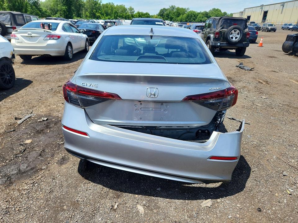 2025 Honda Civic VIN 2HGFE2F52SH511851 COPART salvage auction — REAR END, Ct - Cert Of Title-Salvage, sold $10,100 on 2026-07-31 (photo 6)