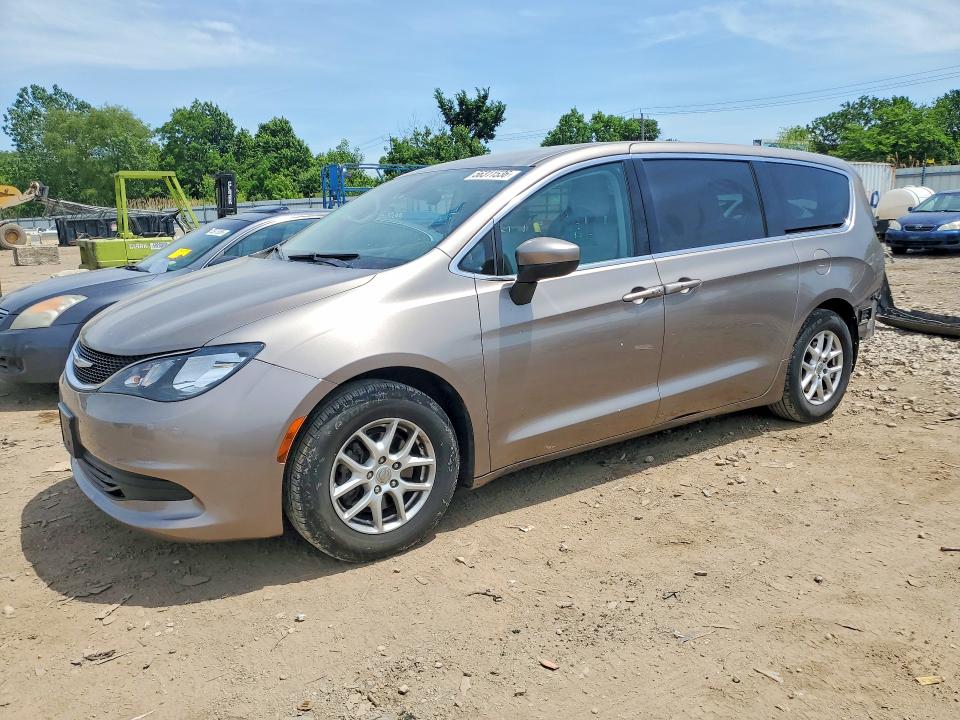 2017 Chrysler Pacifica VIN 2C4RC1DG1HR535836 COPART salvage auction — REAR END, Ia - Cert Of Title-Salvage Title, sold $2,000 on 2026-07-24 (photo 1)