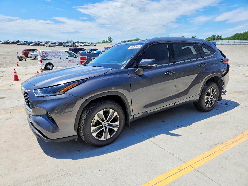2021 Toyota Highlander VIN 5TDGZRBH2MS152554 COPART salvage auction — REAR END, Ky - Cert Of Title-Salvage, sold $275 on 2026-07-23 (photo 1)