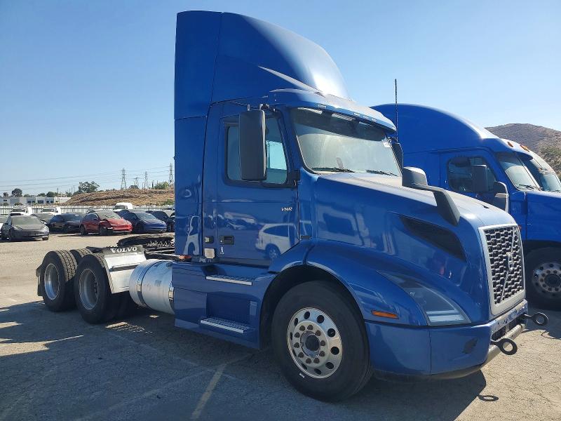 2022 Volvo VIN 4V4WC9EH2NN604328 COPART salvage auction — NORMAL WEAR, TX - DIS/DLR/EXP ONLY CLEAN TITLE, sold $16,200 on 2026-07-28 (photo 1)
