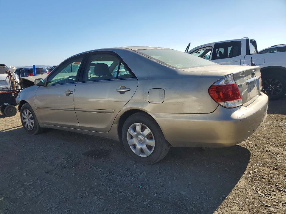 2005 Toyota Camry VIN 4T1BE32K45U027062 COPART salvage auction — FRONT END, Ca - Cert Of Title-Salvaged, sold $350 on 2026-07-02 (photo 2)