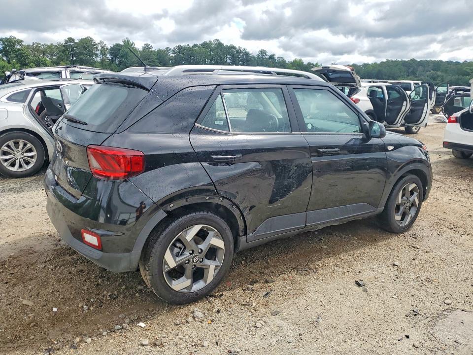 2025 Hyundai Venue VIN KMHRC8A39SU363720 COPART salvage auction — MINOR DENT/SCRATCHES, Fl - Certificate Of Destruction, sold $325 on 2026-07-27 (photo 3)
