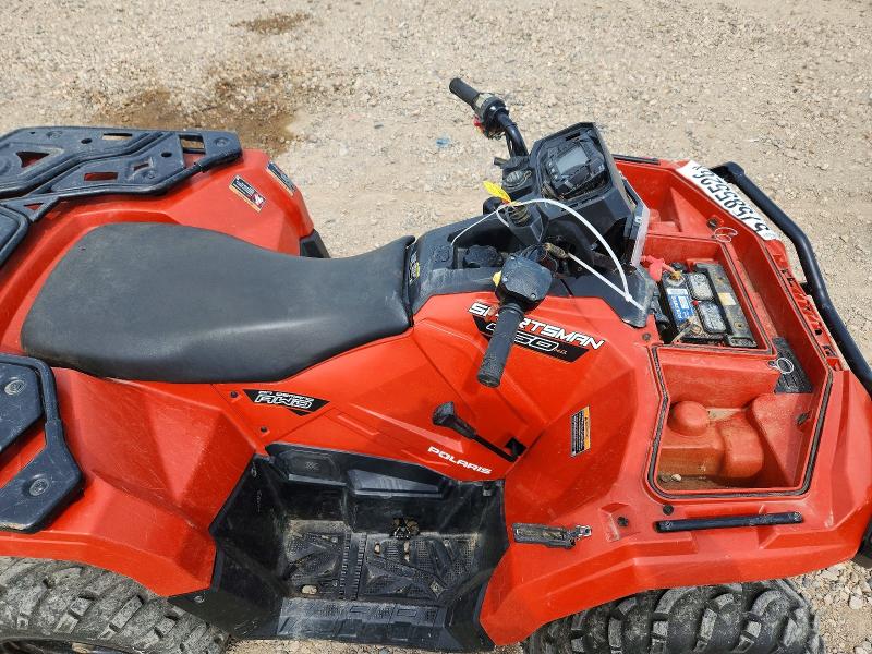 2023 Polaris VIN 4XASEG503PA166245 COPART salvage auction — ROLLOVER, Ia - Title Certificate - Atv, sold $100 on 2026-07-30 (photo 5)