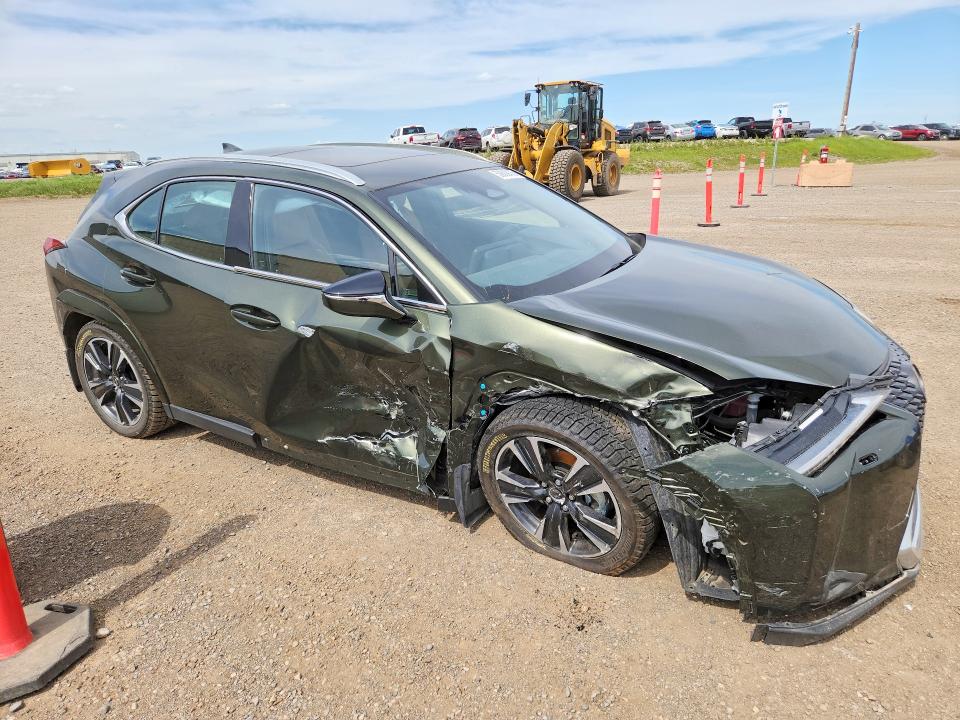 2025 Lexus Ux VIN JTHUCJDH5S2012956 COPART salvage auction — SIDE, Ab - Bos - Salvage, sold $13,500 on 2026-07-14 (photo 4)