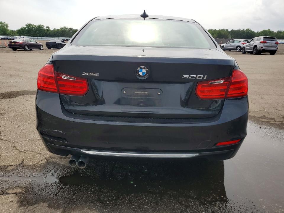 2013 BMW 3er VIN WBA3B5G56DNS01669 COPART salvage auction — FRAME DAMAGE, Ny - Mv-907A Salvage Certificate, sold $900 on 2026-08-12 (photo 6)