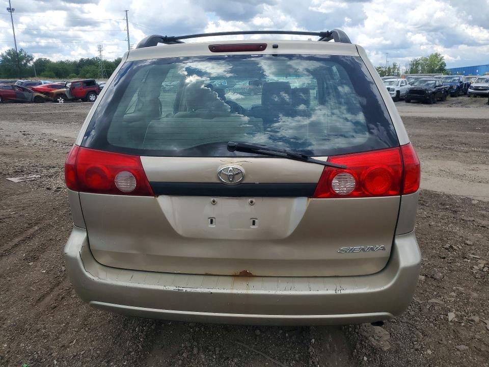 2007 Toyota Sienna VIN 5TDZK23C17S077096 COPART salvage auction — REAR END, Mi - Certificate Of Title, sold $500 on 2026-07-31 (photo 6)
