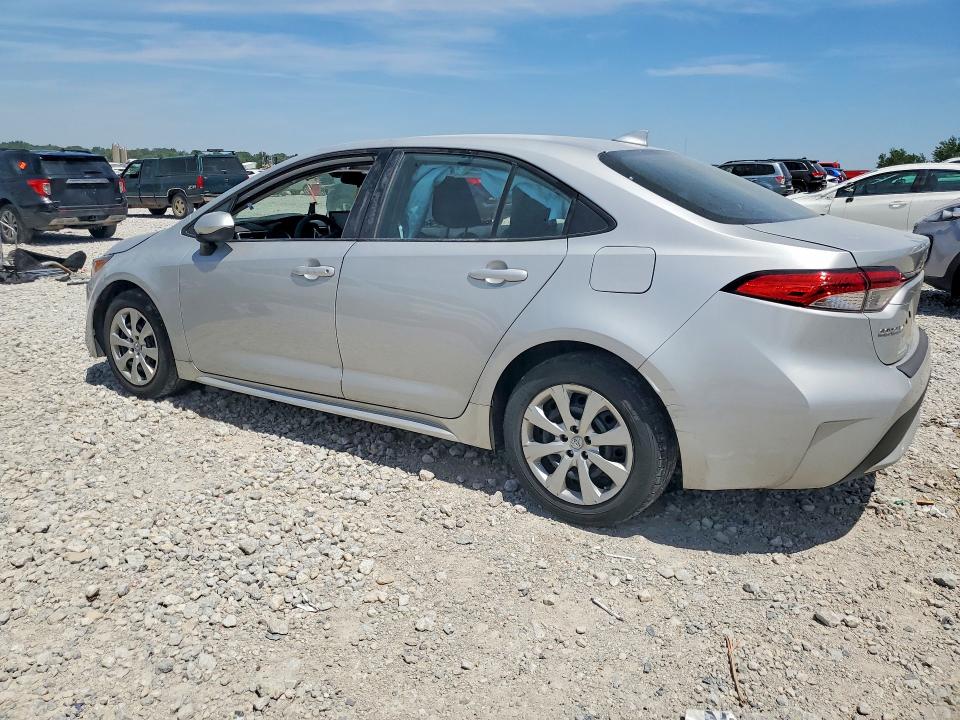 2021 Toyota Corolla VIN 5YFEPMAE0MP154061 COPART salvage auction — SIDE, Mi - Scrap Certificate Of Title, sold $3,150 on 2026-07-02 (photo 2)