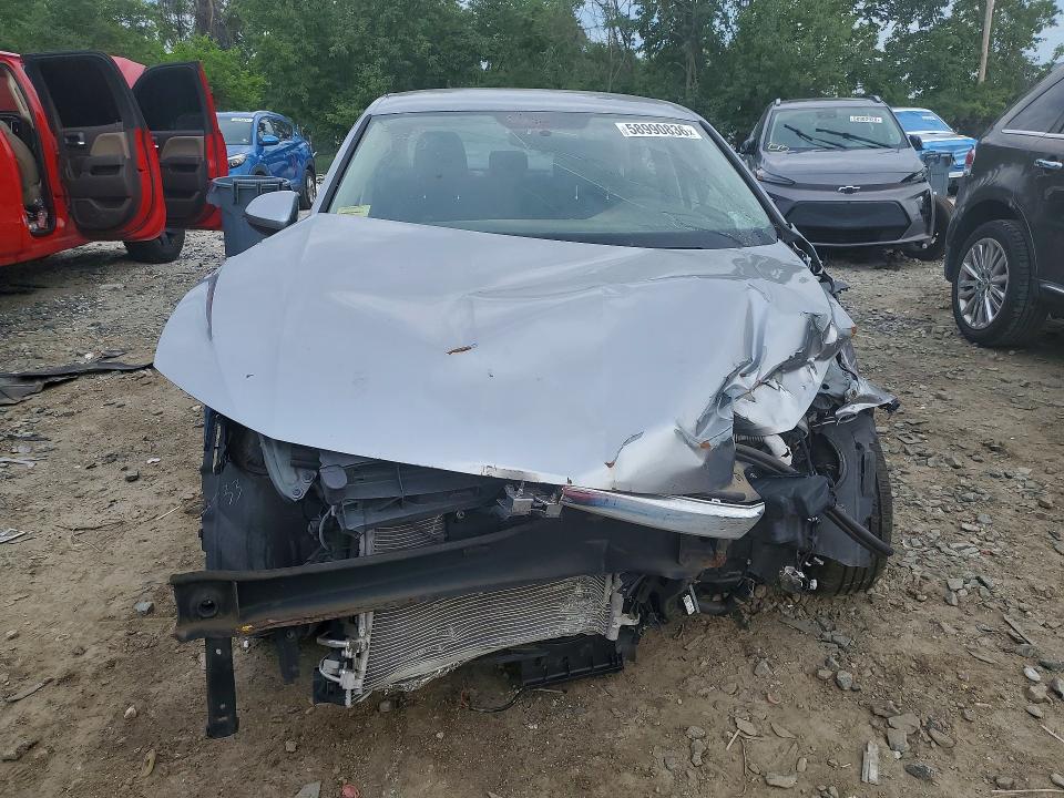 2021 Volkswagen Jetta VIN 3VWC57BU6MM037495 COPART salvage auction — FRONT END, Fl - Certificate Of Destruction, sold $1,500 on 2026-07-28 (photo 5)