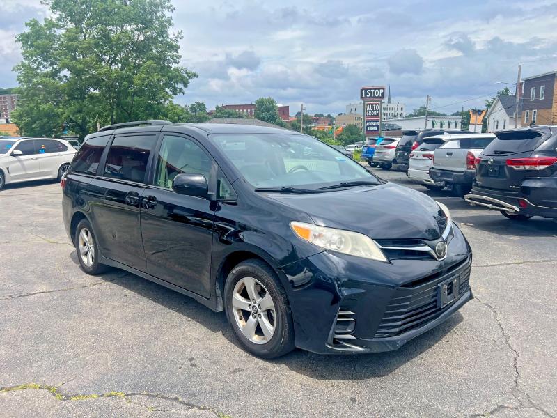 2018 Toyota Sienna VIN 5TDKZ3DC7JS903233 COPART salvage auction — MINOR DENT/SCRATCHES, Wv - Certificate Of Title (P), sold $6,300 on 2026-07-15 (photo 4)