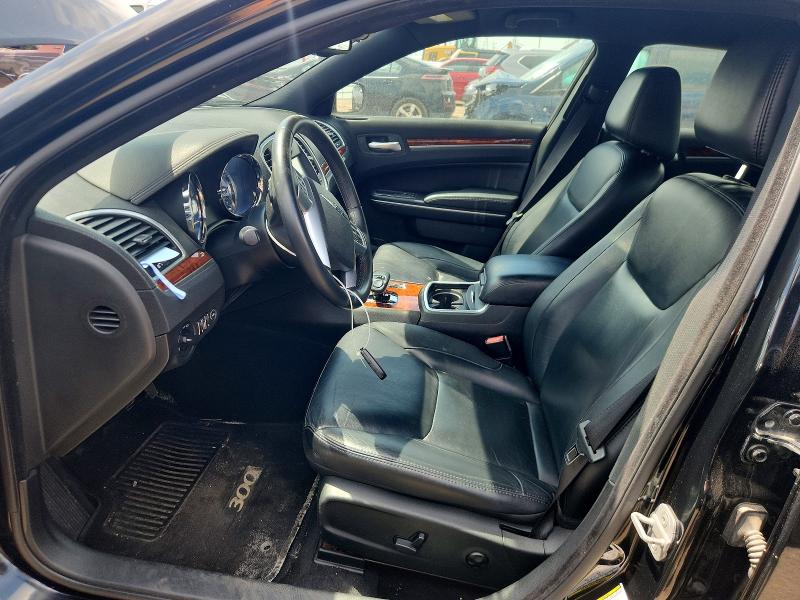 2013 Chrysler 300 VIN 2C3CCAAG4DH627411 COPART salvage auction — WATER/FLOOD, IL - CERTIFICATE OF TITLE, sold $975 on 2026-07-02 (photo 7)