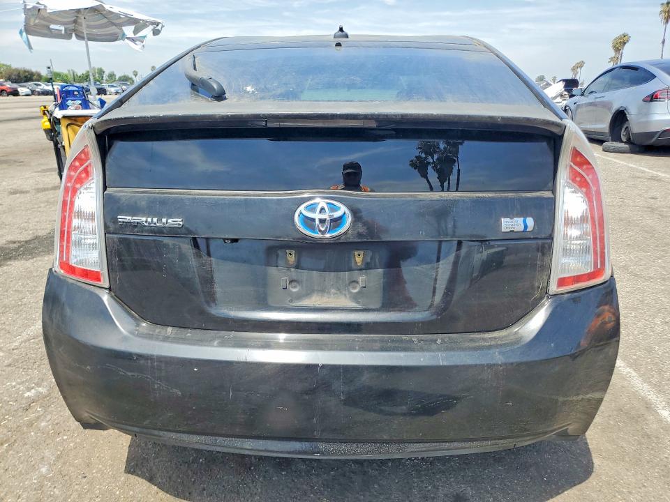 2012 Toyota Prius VIN JTDKN3DU3C5494158 COPART salvage auction — MINOR DENT/SCRATCHES, Ca - Dis/Dlr/Exp Only Clean Title, sold $675 on 2026-07-02 (photo 6)