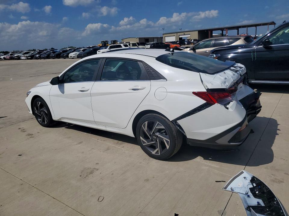 2026 Hyundai Elantra VIN KMHLN4DJ4TU194971 COPART salvage auction — REAR END, Mi - Cert Of Title-Salvage Vehicle, sold $9,700 on 2026-07-06 (photo 2)