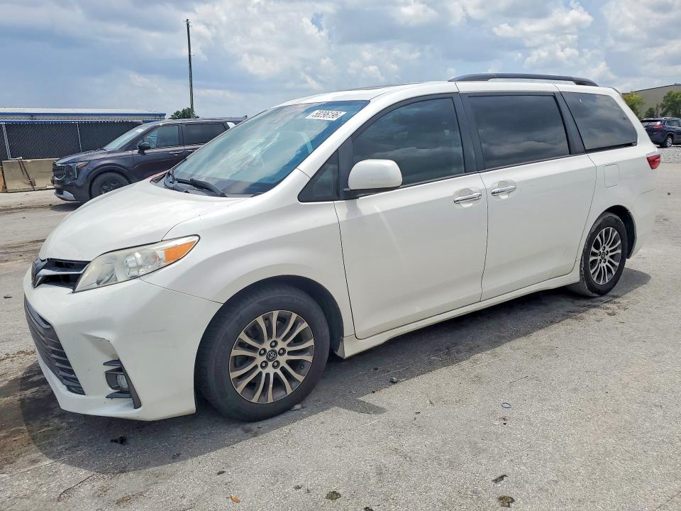 2019 Toyota Sienna VIN 5TDYZ3DC6KS001846 COPART salvage auction — WATER/FLOOD, FL - CERT OF TITLE-SLVG REBLD FLOOD, sold $4,700 on 2026-07-28 (photo 1)