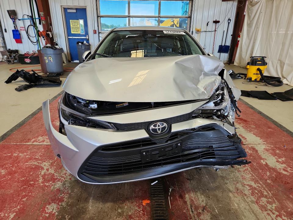 2026 Toyota Corolla VIN JTDBCMFE4T3122891 COPART salvage auction — REAR END, NY - MV-907A SALVAGE CERTIFICATE, sold $1,700 on 2026-07-27 (photo 5)