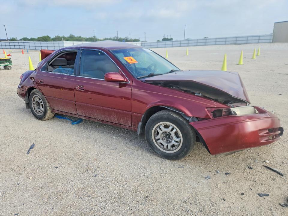 1999 Toyota Camry VIN 4T1BG28K4XU443000 COPART salvage auction — REAR END, TX - SALVAGE VEHICLE TITLE, sold $40 on 2026-07-09 (photo 4)