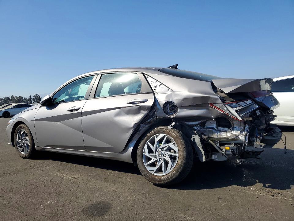 2024 Hyundai Elantra VIN KMHLM4DJ7RU119631 COPART salvage auction — REAR END, CA - SALVAGE CERTIFICATE, sold $5,300 on 2026-07-20 (photo 2)