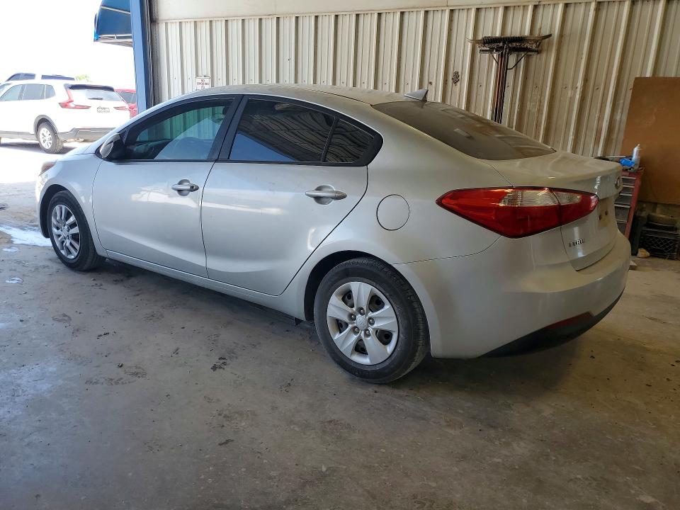 2014 Kia Forte VIN KNAFK4A65E5125551 COPART salvage auction — REAR END, Tx - Salvage Vehicle Title, sold $325 on 2026-07-24 (photo 2)