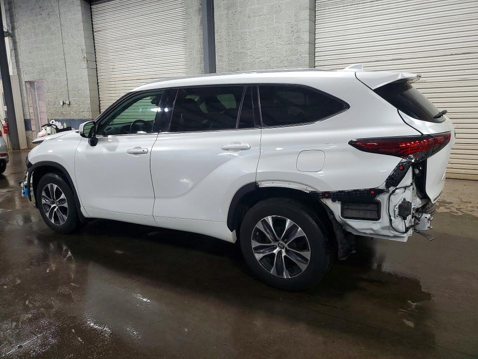 2022 Toyota Highlander VIN 5TDGZRBH0NS179138 COPART salvage auction — FRONT END, Mn - Cert Of Title-Salvage, sold $6,100 on 2026-07-28 (photo 2)