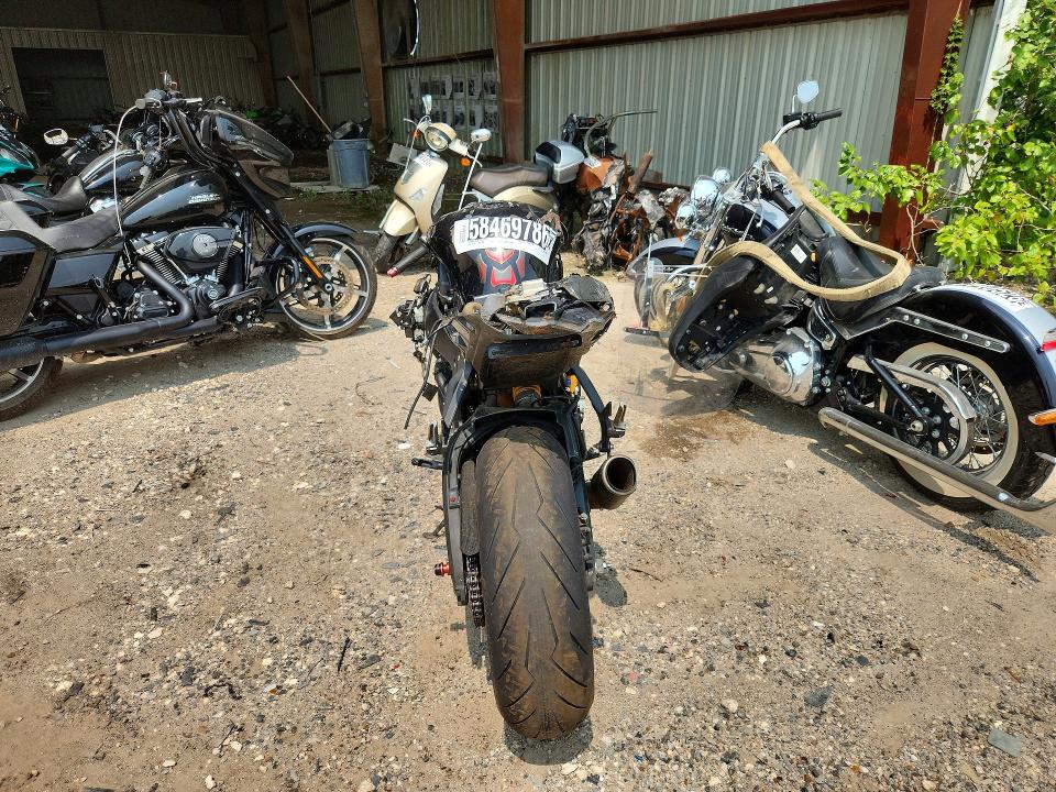 2023 Kawasaki Zx1002 VIN JKBZXVM15PA004025 COPART salvage auction — ALL OVER, TX - CERTIFICATE OF TITLE, sold $1,150 on 2026-07-27 (photo 4)