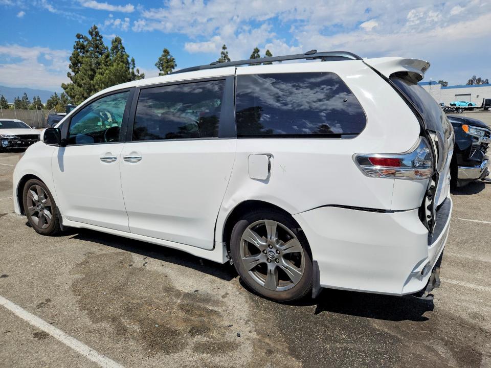 2018 Toyota VIN 5TDXZ3DC0JS921918 COPART salvage auction — REAR END, Ca - Salvage Certificate, sold $9,200 on 2026-07-07 (photo 2)