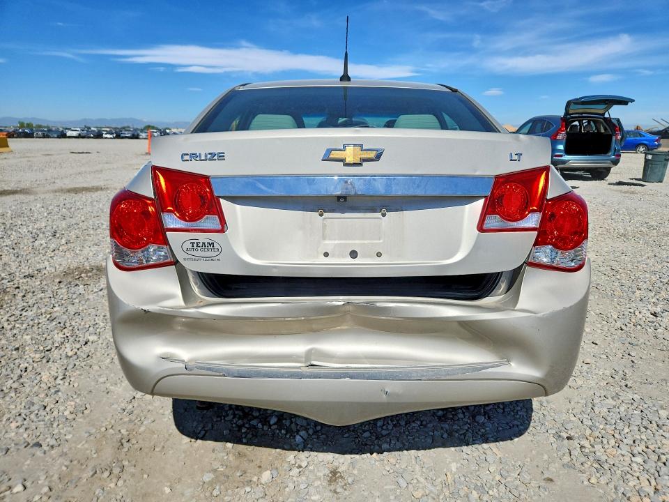 2014 Chevrolet Cruze VIN 1G1PC5SB2E7212441 COPART salvage auction — REAR END, Co - Salvage Title, sold $400 on 2026-07-02 (photo 6)