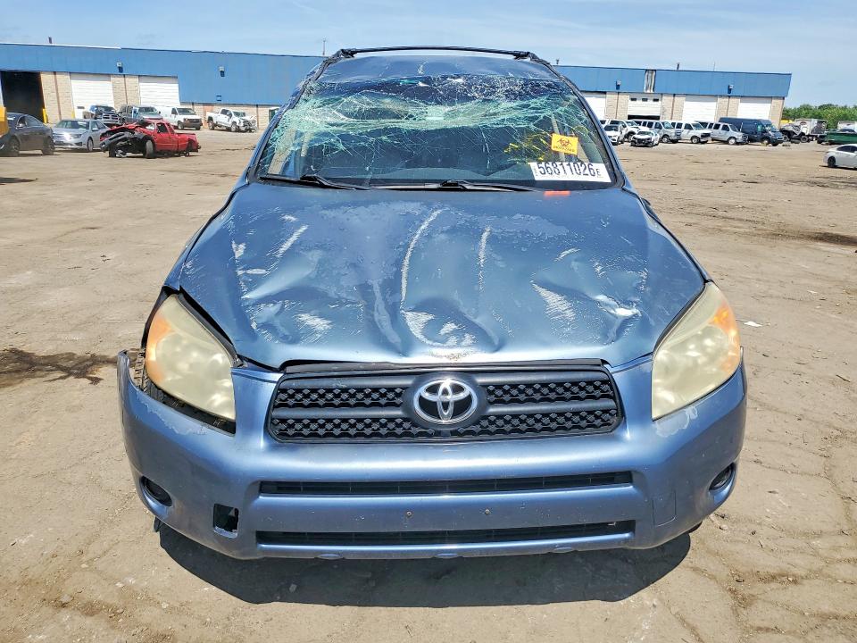 2006 Toyota Rav 4 VIN JTMBD33V165021134 COPART salvage auction — ROLLOVER, Mi - Certificate Of Title, sold $450 on 2026-07-14 (photo 5)