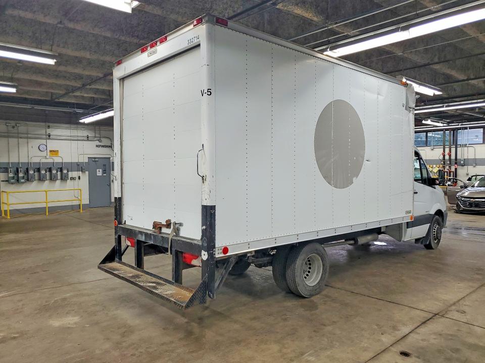 2015 Mercedes-benz Sprinter VIN WDAPF4CC5F9627441 COPART salvage auction — MINOR DENT/SCRATCHES, Il - Certificate Of Title (P), sold $2,500 on 2026-07-29 (photo 3)