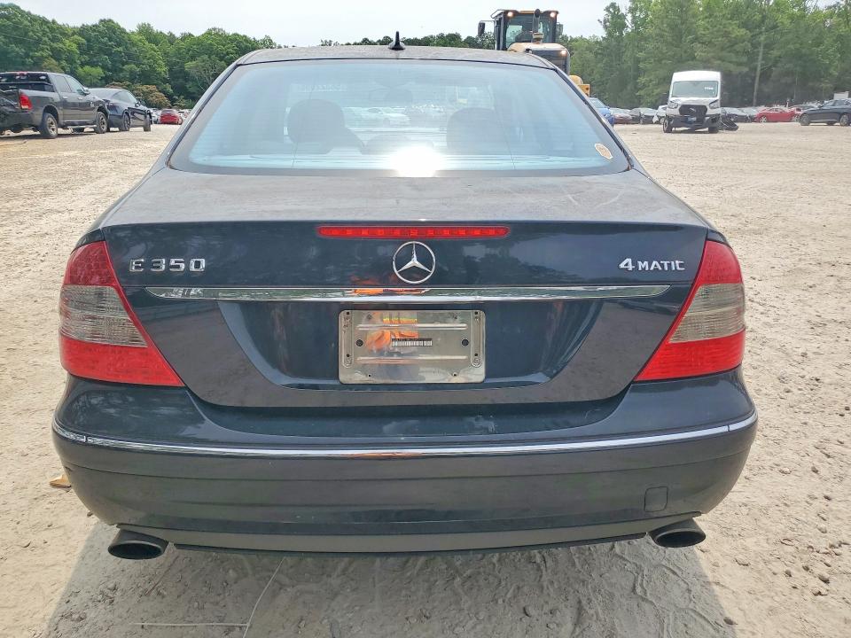 2009 Mercedes-benz E-klasse VIN WDBUF87X19B432503 COPART salvage auction — REAR END, Nc - Salvage Certificate Of Title, sold $350 on 2026-07-31 (photo 6)
