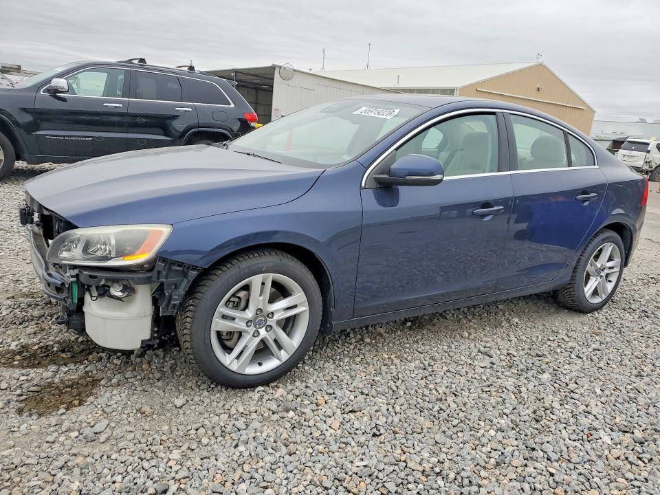 2015 Volvo VIN YV1612TM9F1358650 COPART salvage auction — FRONT END, Co - Public - Salvage Title, sold $1,700 on 2026-07-28 (photo 1)