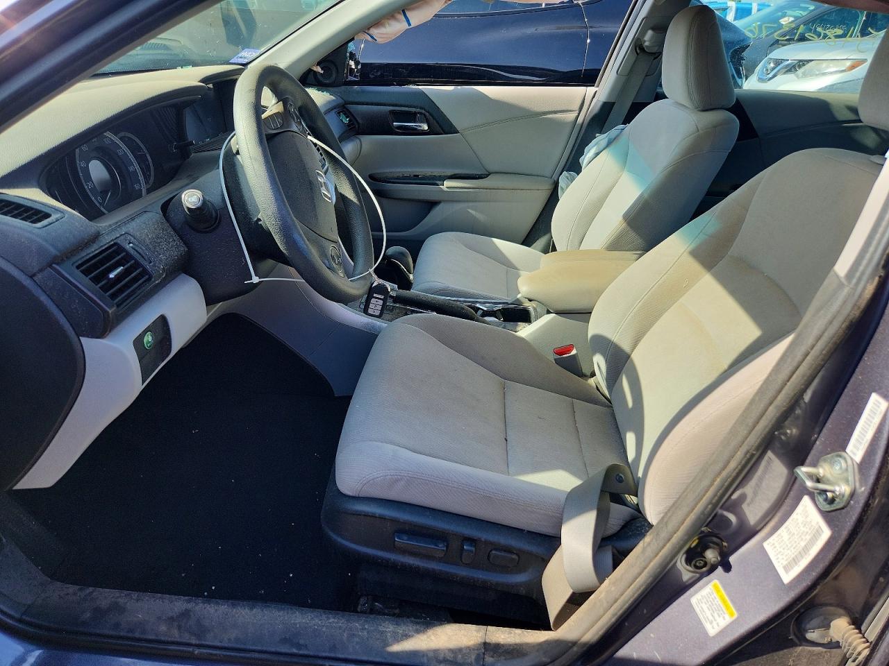 2015 Honda Accord VIN 1HGCR2F76FA269353 COPART salvage auction — Side, IL - SALVAGE CERTIFICATE, sold $1,200 on 2026-07-09 (photo 7)