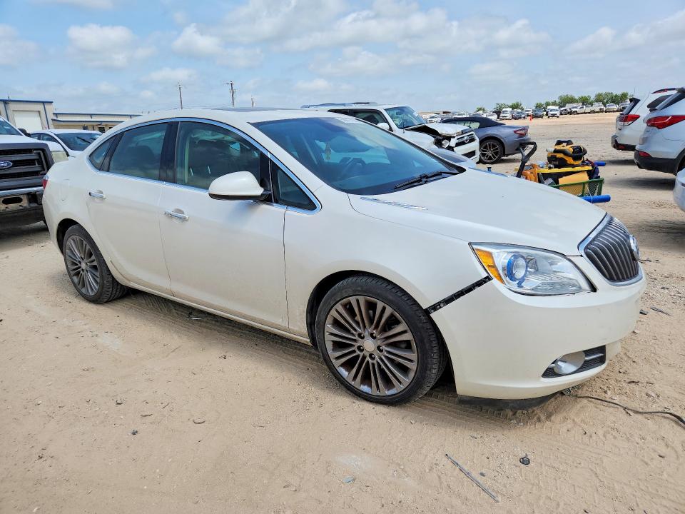 2013 Buick . VIN 1G4PS5SK2D4194495 COPART salvage auction — FRONT END, Tx - Salvage Vehicle Title, sold $825 on 2026-08-27 (photo 4)