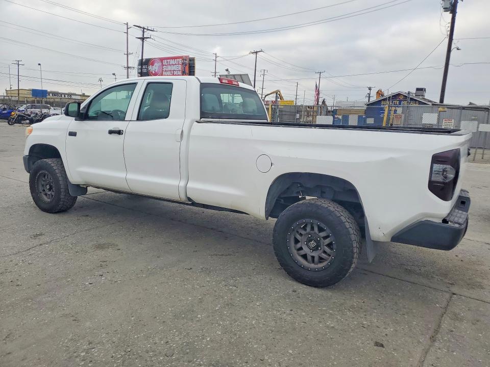 2015 Toyota Tundra VIN 5TFTY5F17FX008941 COPART salvage auction — MINOR DENT/SCRATCHES, Ca - Salvage Certificate, sold $8,900 on 2026-07-29 (photo 2)