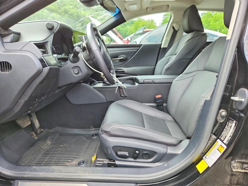 2024 Lexus ES VIN 58ADZ1B18RU171141 COPART salvage auction — REAR END, Nj - Cert Of Title-Salvage, sold $13,800 on 2026-08-24 (photo 7)