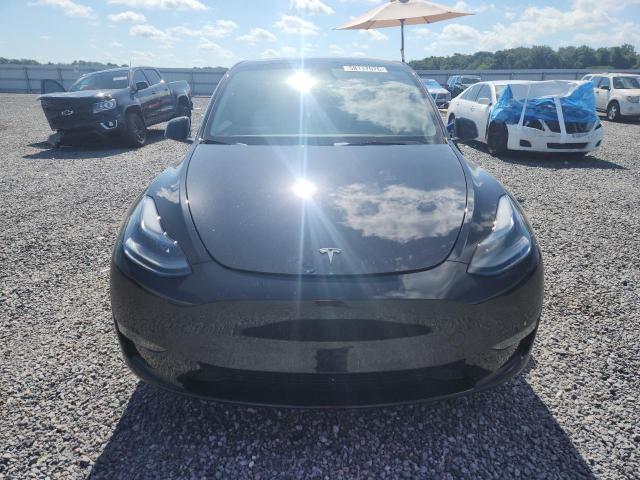 2024 Tesla VIN 7SAYGAEE2RF064423 COPART salvage auction — SIDE, Fl - Cert Of Title Slvg Rebuildable, sold $18,400 on 2026-07-10 (photo 5)