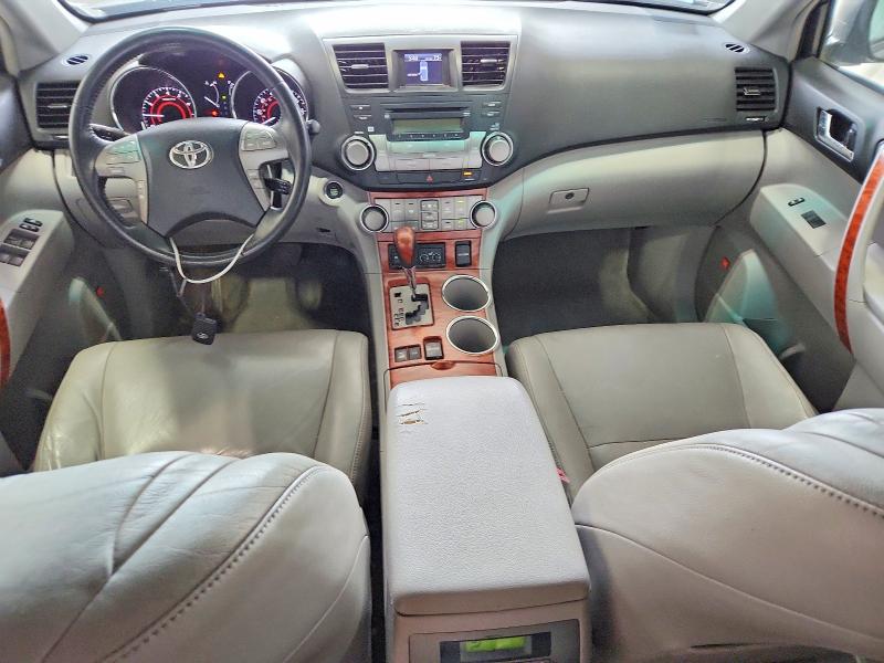 2008 Toyota Highlander VIN JTEES42AX82099435 COPART salvage auction — SIDE, WV - SALVAGE CERTIFICATE, sold $125 on 2026-07-27 (photo 8)