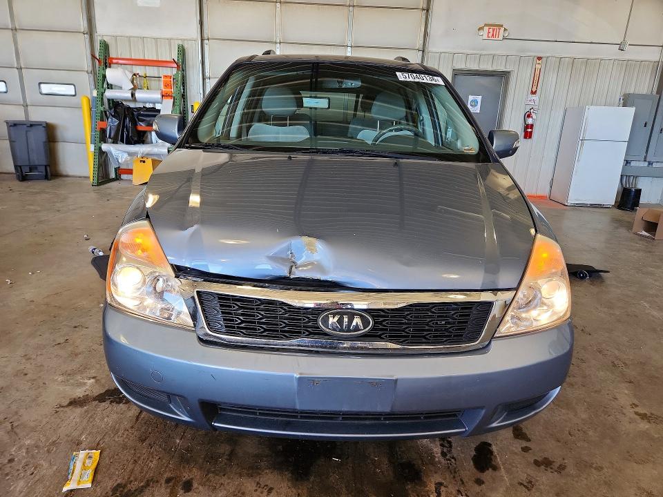 2012 Kia SEDONA VIN KNDMG4C7XC6492437 COPART salvage auction — FRONT END, Mo - Salvage Certificate Of Title, sold $1,200 on 2026-07-28 (photo 5)