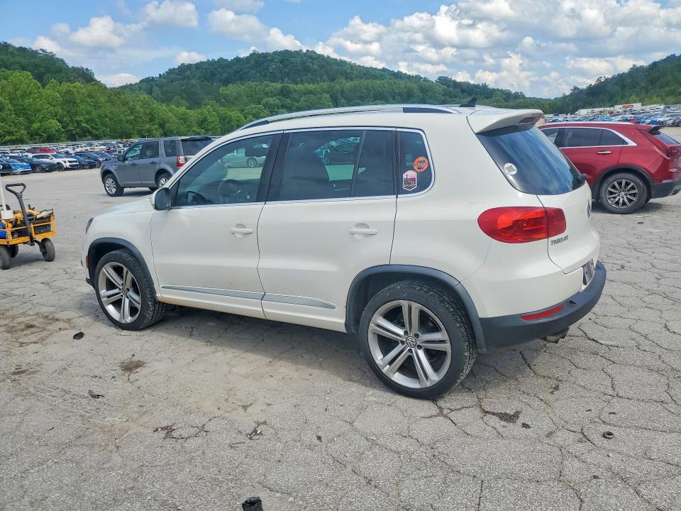 2014 Volkswagen Tiguan VIN WVGBV3AX5EW026066 COPART salvage auction — WATER/FLOOD, VA - CERT OF TITLE-SALVAGE WATER, sold $1,350 on 2026-07-23 (photo 2)
