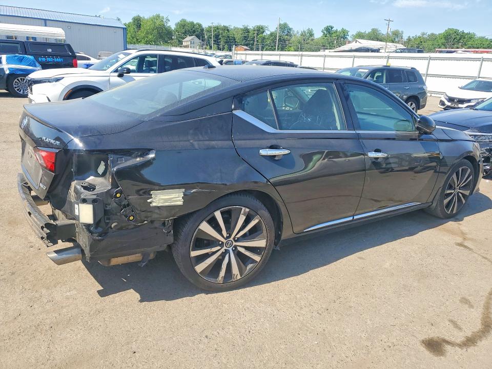 2019 Nissan VIN 1N4BL4FW7KN304053 COPART salvage auction — REAR END, PA - CERTIFICATE OF SALVAGE, sold $4,100 on 2026-07-02 (photo 3)