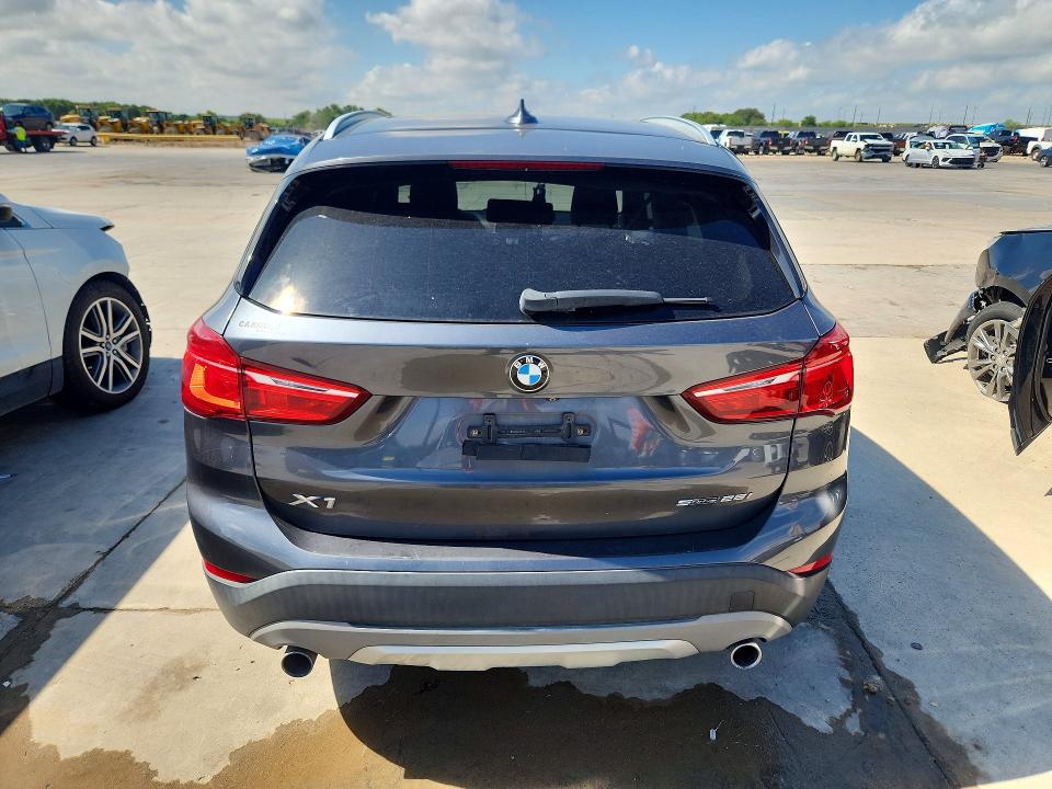 2018 BMW VIN WBXHU7C30J5L09402 COPART salvage auction — NORMAL WEAR, Tx - Certificate Of Title, sold $1,900 on 2026-07-30 (photo 6)