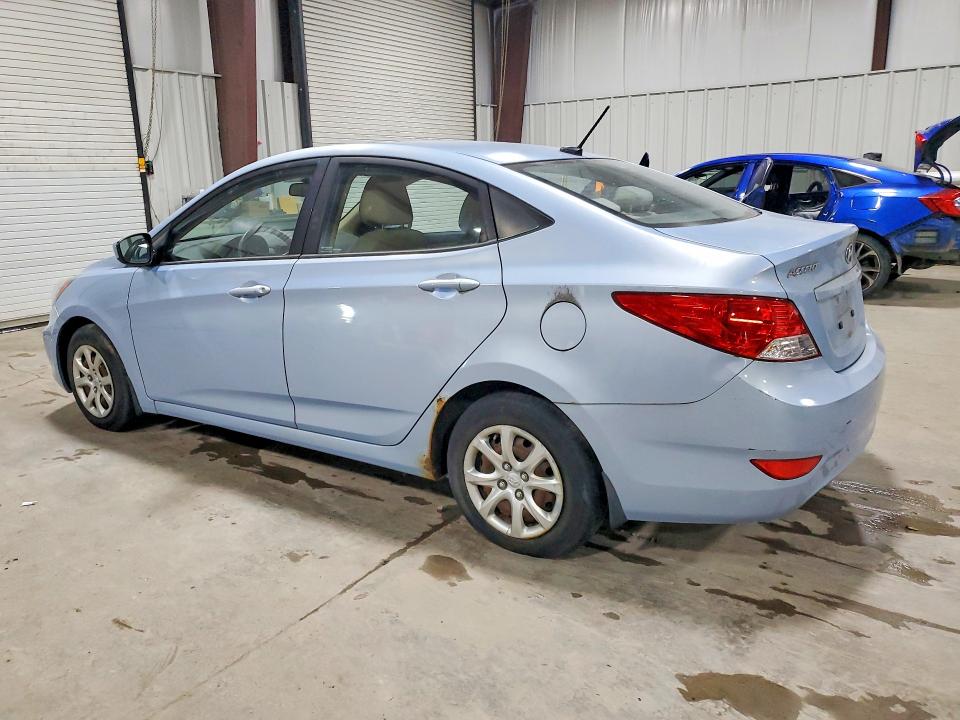 2013 Hyundai VIN KMHCT4AE8DU582414 COPART salvage auction — MINOR DENT/SCRATCHES, MT - CERTIFICATE OF TITLE, sold $425 on 2026-07-22 (photo 2)