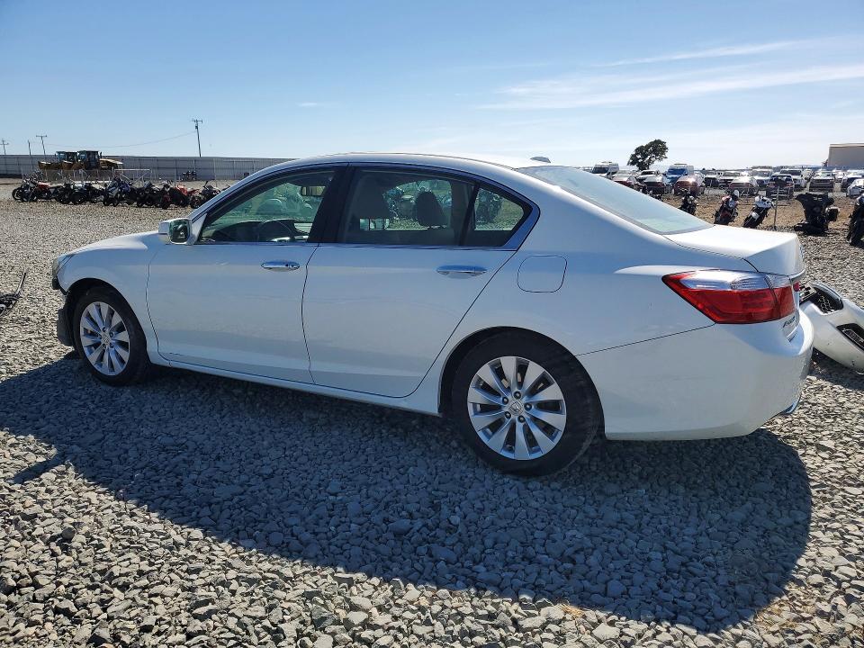 2013 Honda Accord VIN 1HGCR2F82DA068152 COPART salvage auction — FRONT END, Ca - Salvage Certificate, sold $3,700 on 2026-07-02 (photo 2)
