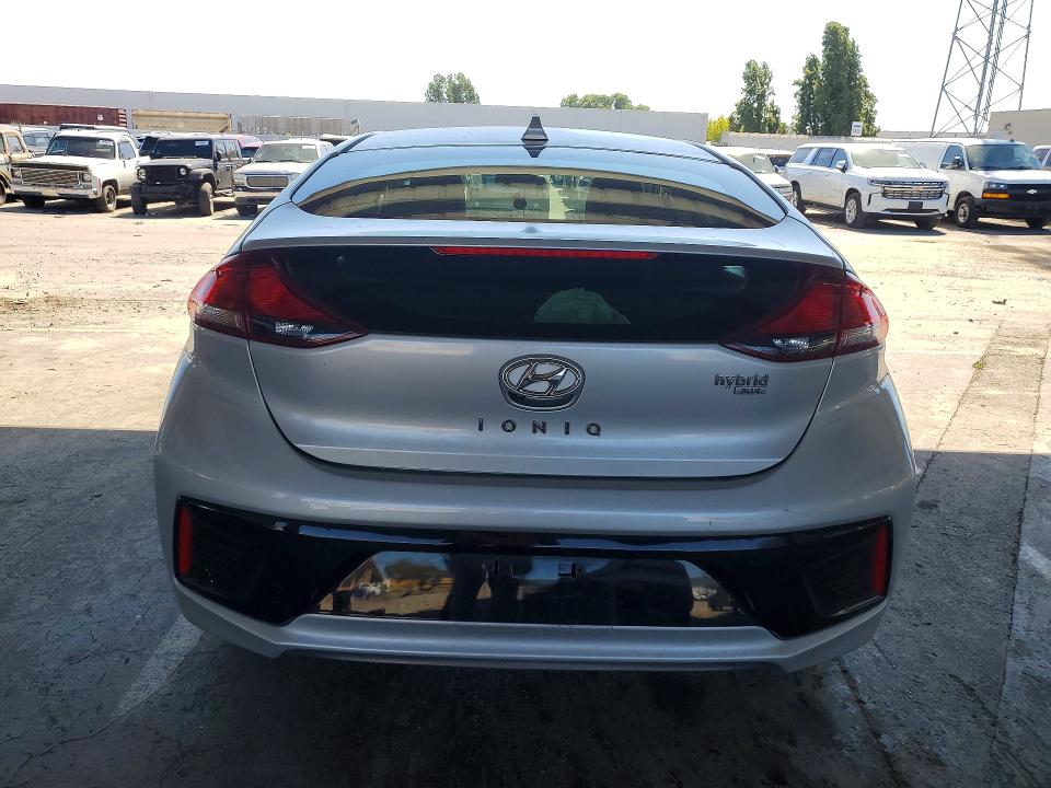 2017 Hyundai Ioniq VIN KMHC65LCXHU049866 COPART salvage auction — FRONT END, CA - SALVAGE CERTIFICATE, sold $2,000 on 2026-07-14 (photo 6)
