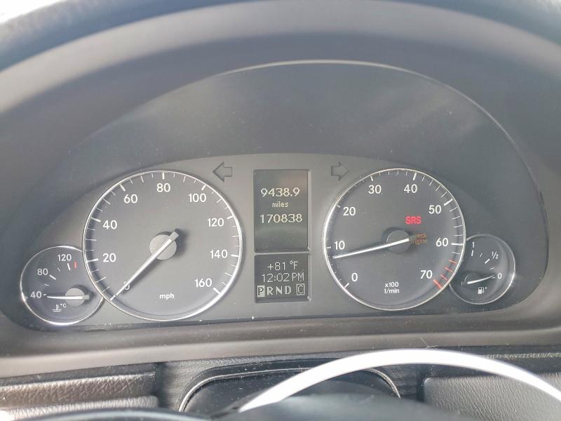 2007 Mercedes-benz C class VIN WDBRF92H07F864940 COPART salvage auction — FRONT END, Pa - Certificate Of Salvage, sold $450 on 2026-08-04 (photo 9)