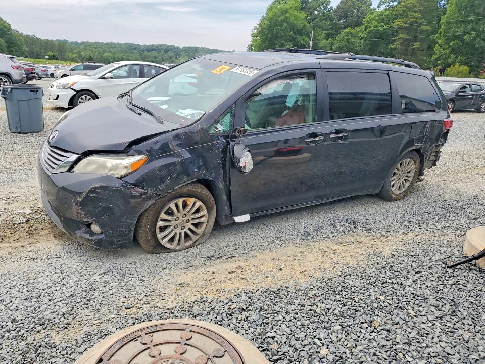 2015 Toyota Sienna VIN 5TDYK3DC3FS584158 COPART salvage auction — REAR END, NC - SALVAGE CERTIFICATE OF TITLE, sold $225 on 2026-07-23 (photo 1)