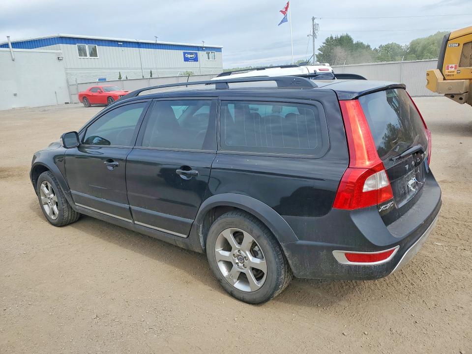 2010 Volvo Xc70 VIN YV4982BZ2A1075492 COPART salvage auction — Burn Engine, On - Permit No Brand - Unfit, sold $300 on 2026-07-23 (photo 2)